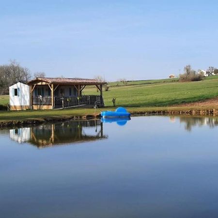 Etang Pre De La Font Hotel Cercles Exterior photo